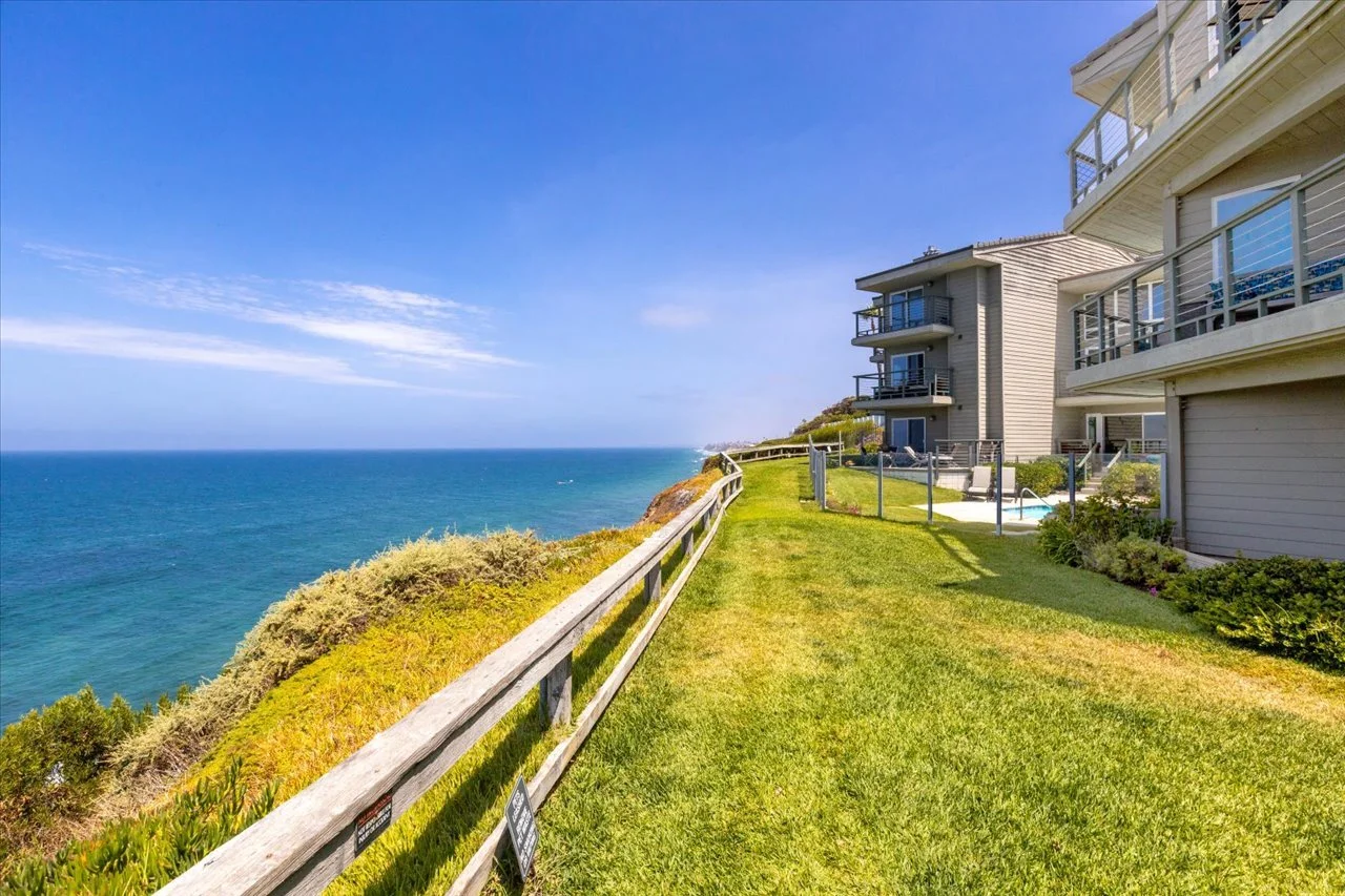 31-940-Sealane-Drive-UNIT-9-Encinitas-Remain-Street-Media-San-Diego-Real-Estate-Photography-1133.jpg
