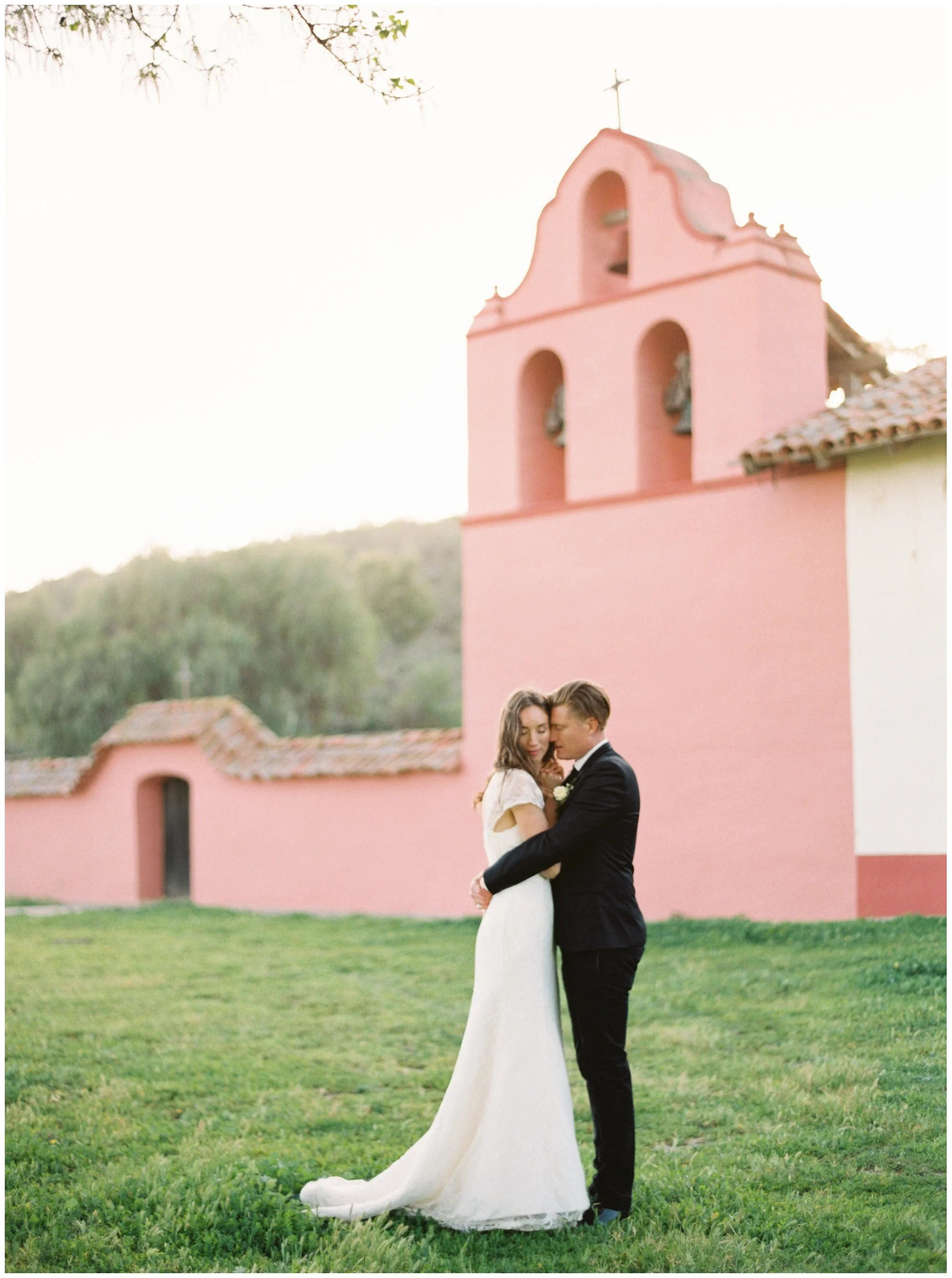 Santa_Barbara_Wedding_Photographer_Pinnel_Photography_La_Purisima_Mission-053.jpg