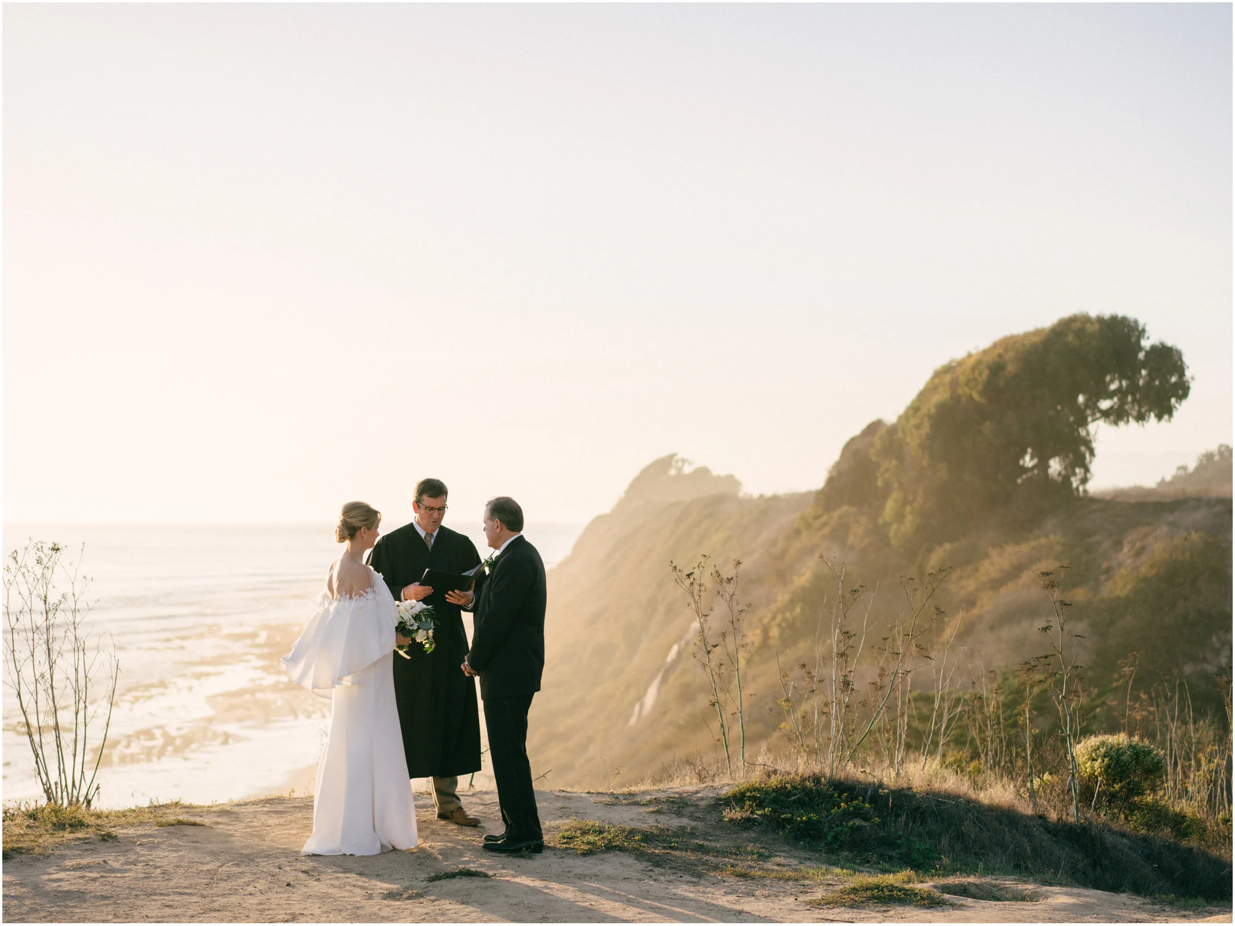 santabarbaraelopement.jpg