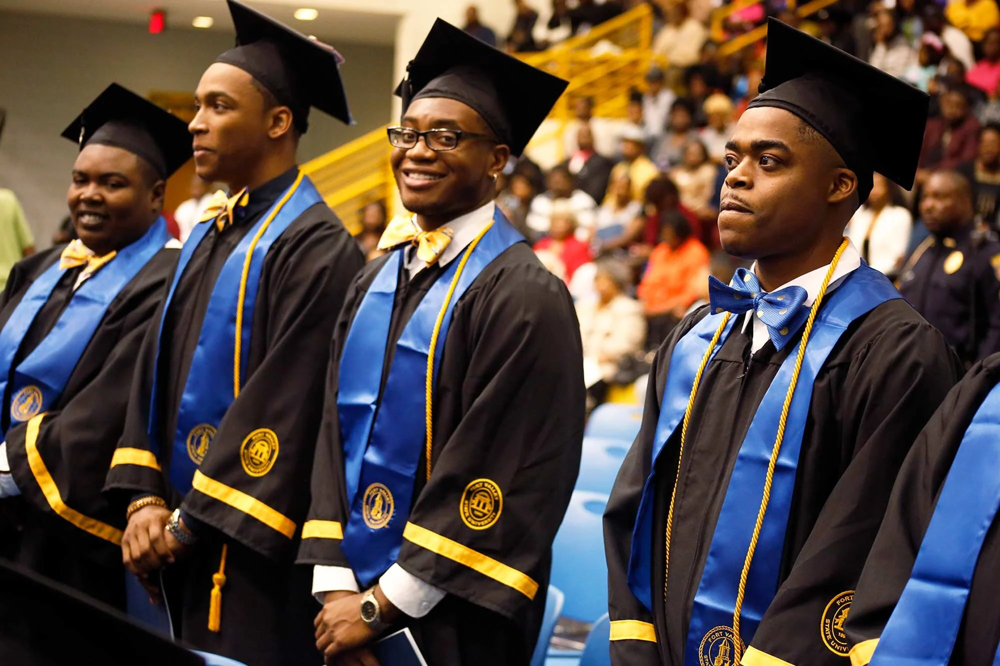img-about-us-graduates.jpg