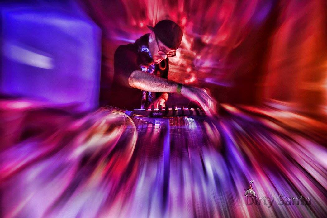 DJ Davi-D @ Lower Chakra Glow Party.jpg