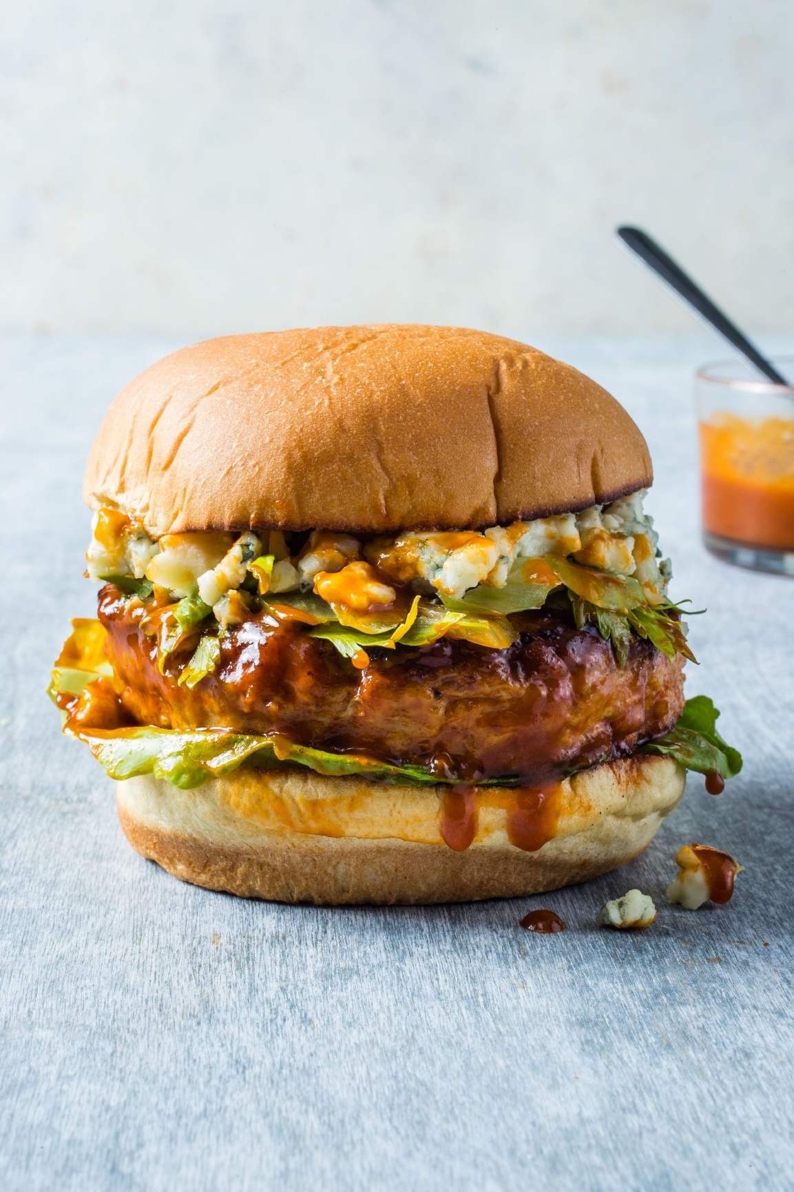 SFS_buffalo_chicken_burger_023.jpg