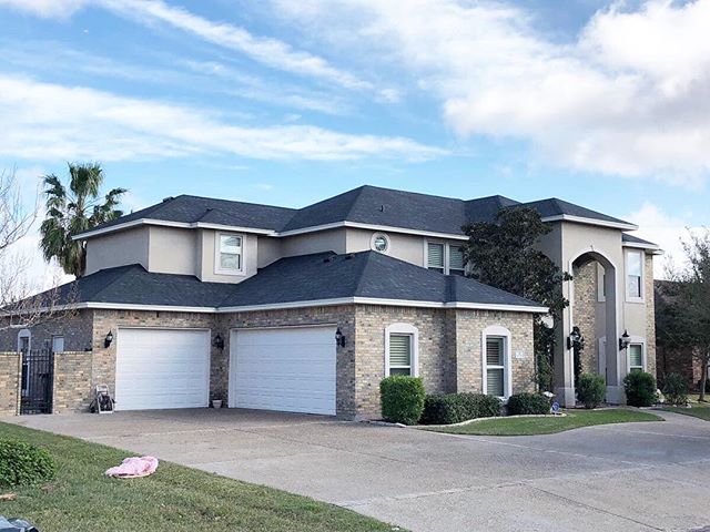 Here's a picture of a recent project we did in Corpus Christi, TX! We love the look of the Pinnacle Pristine black shingles.

At American Allegiance Construction, we specialize in both residential and commercial roofing. Visit our website for more in