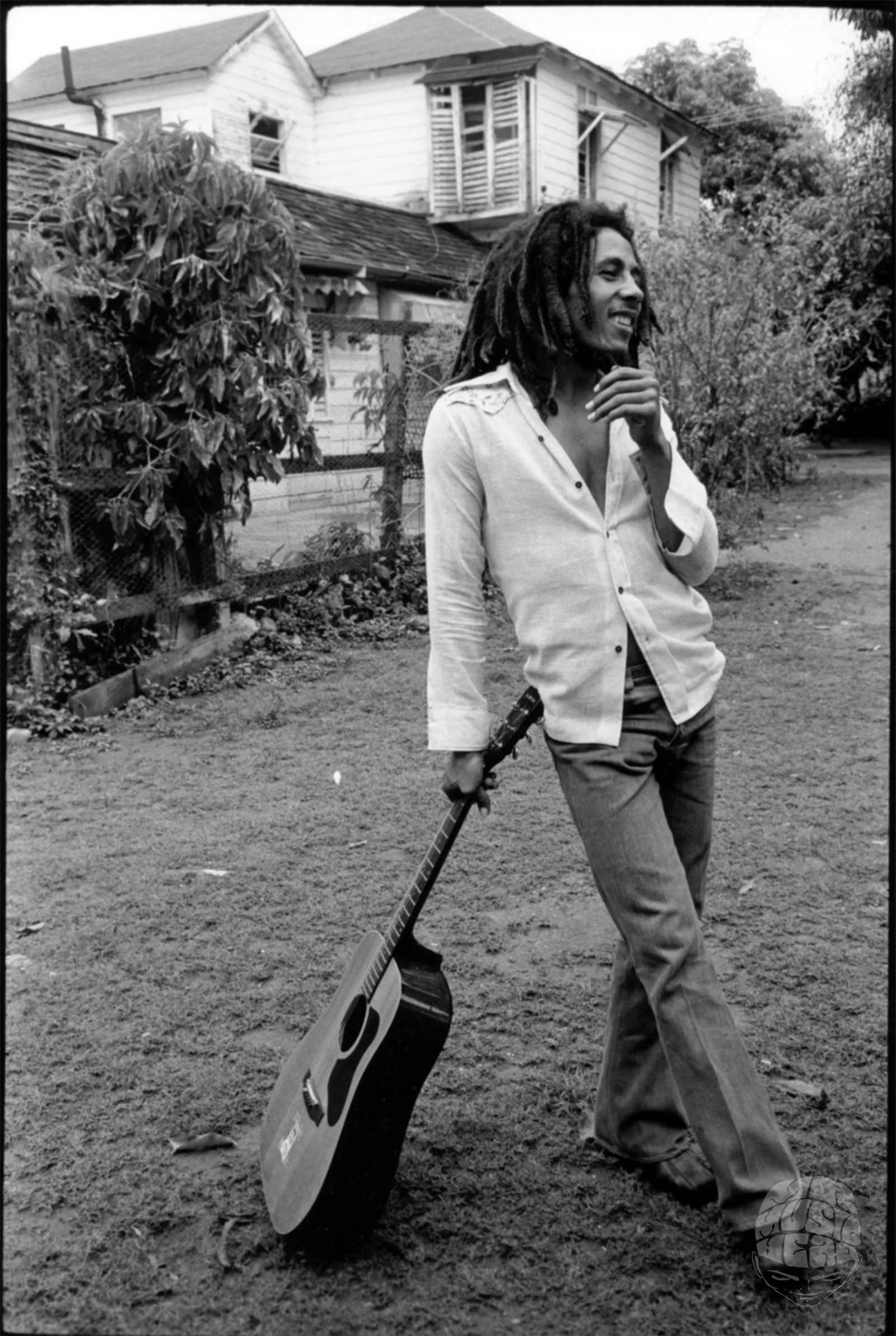david burnett_bob marley_leaning guitar.jpg