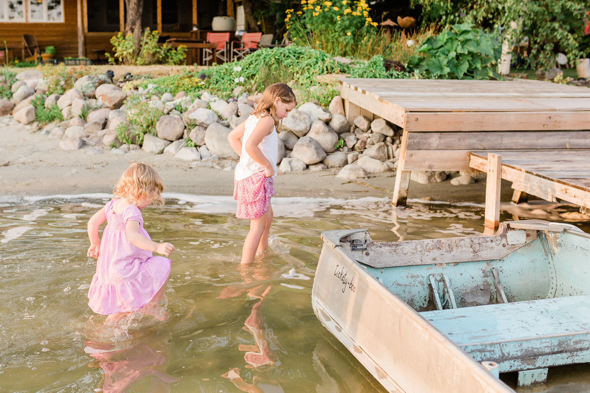 Manitoba_Lake_Cabin_Family_Session-6.jpg