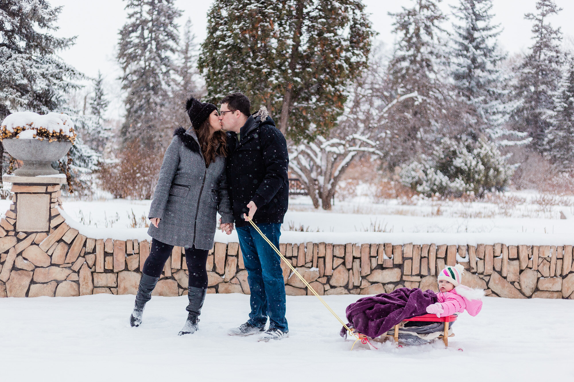 MaryMargaret_Magyar_Photography_winnipeg_photographer_assiniboinepark_family-4.jpg