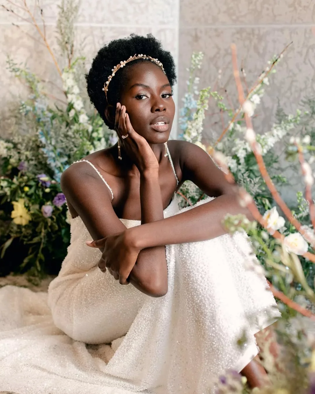 Dreamy barely begins to cover this shoot! 💫
&bull;
Creative Director and Stylist: @evergreenweddings.co
Floral Designer: @cassiemaedesignco
Venue: @wag_ca
Stationery: @pinkpeonypress
Tablescape Details: @collectiverentals_
Cake: @sugarandsaltbakesho