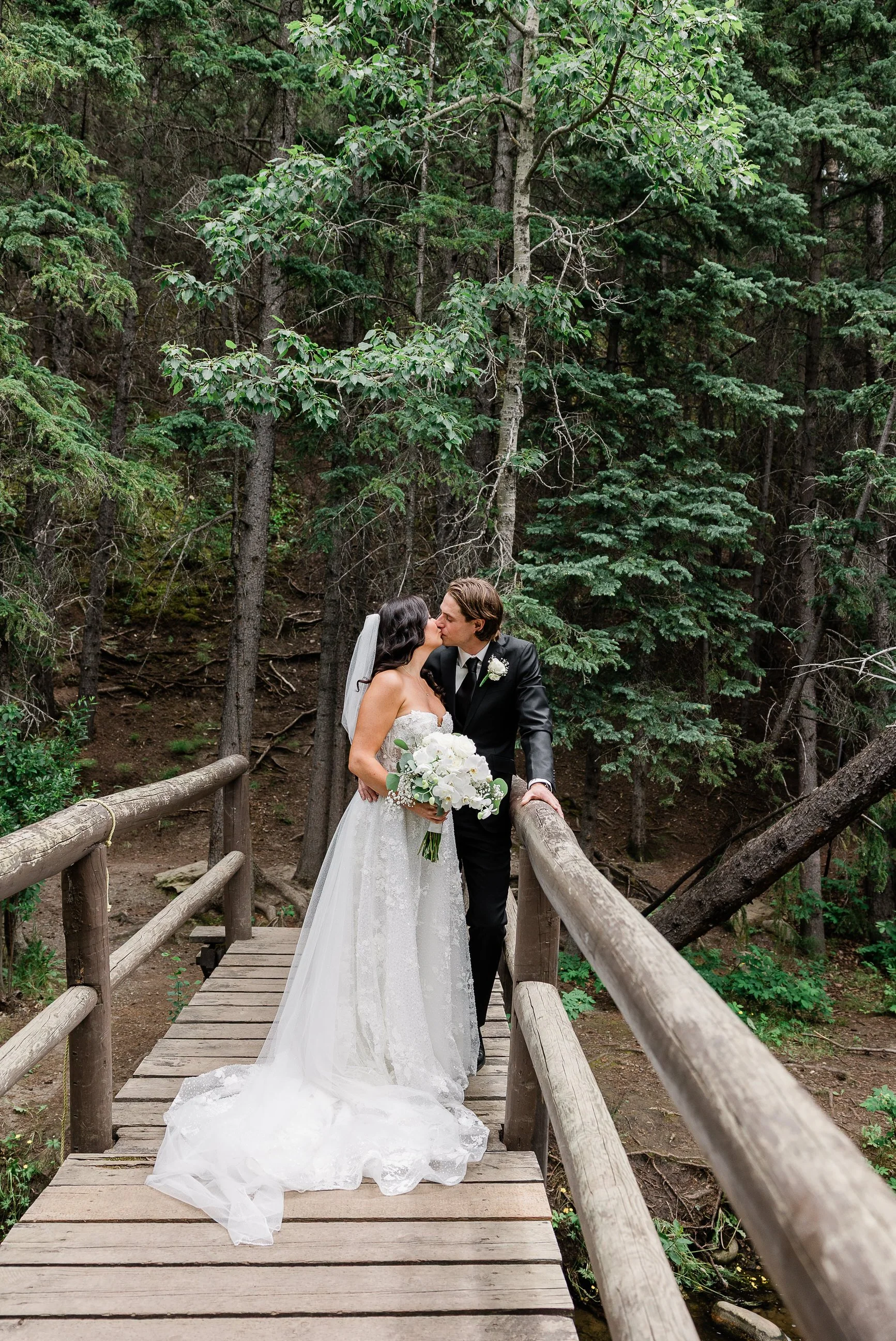 KarleeJeff_Wedding_SneakPeeks_HighRes_2025-45.jpg