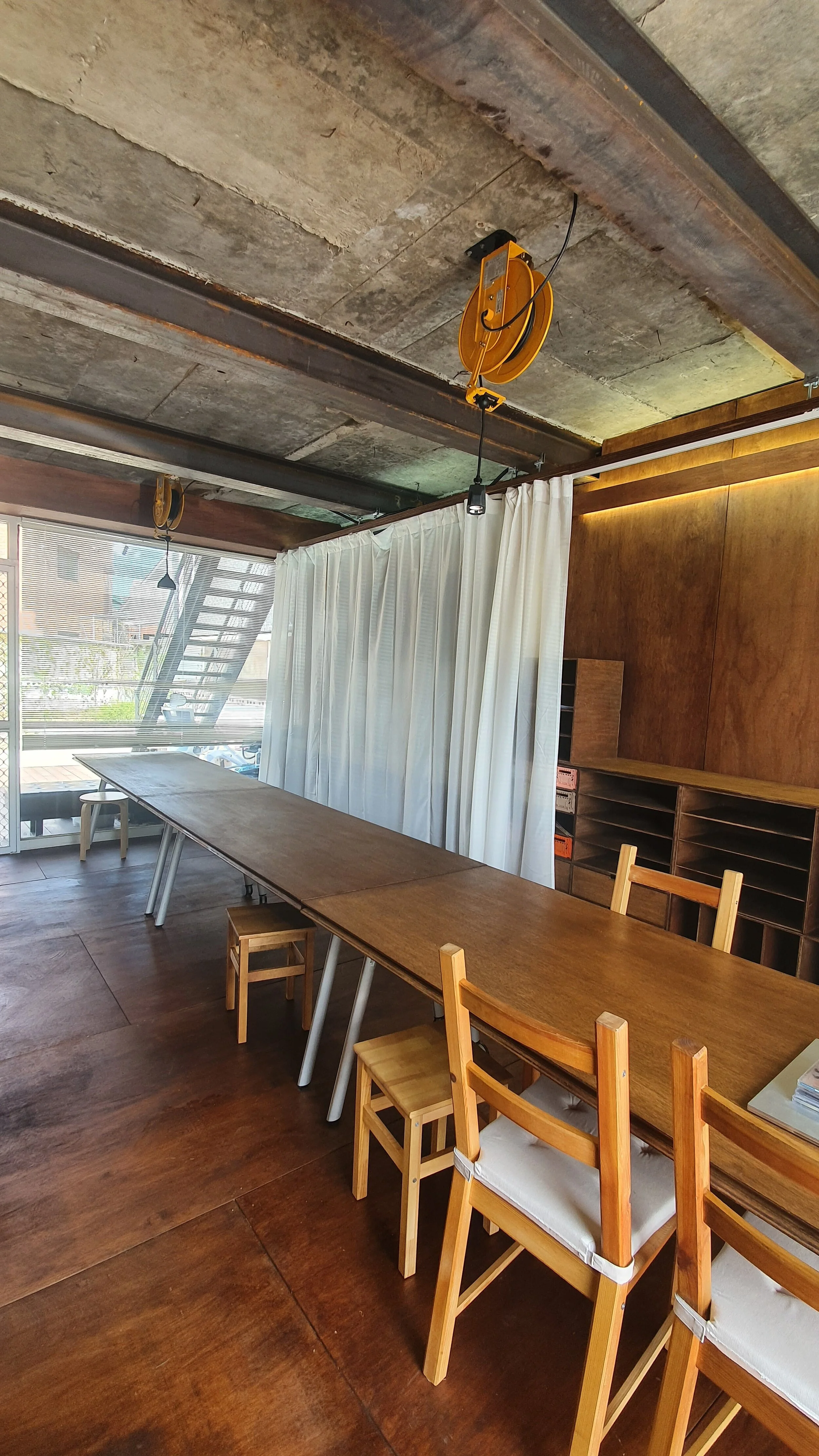 studio on.a office interior — studio on.a