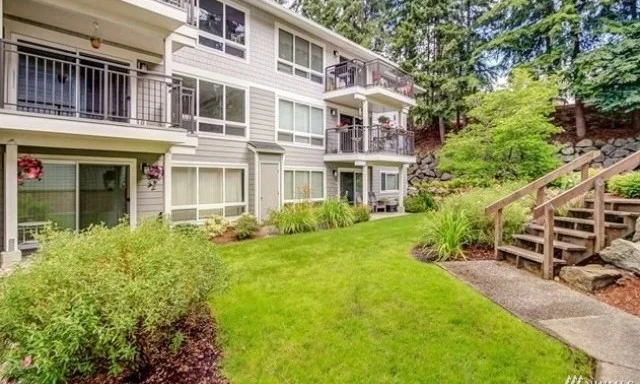 15212 NE 8th St #F8, Bellevue · $375,000 · Represented buyer