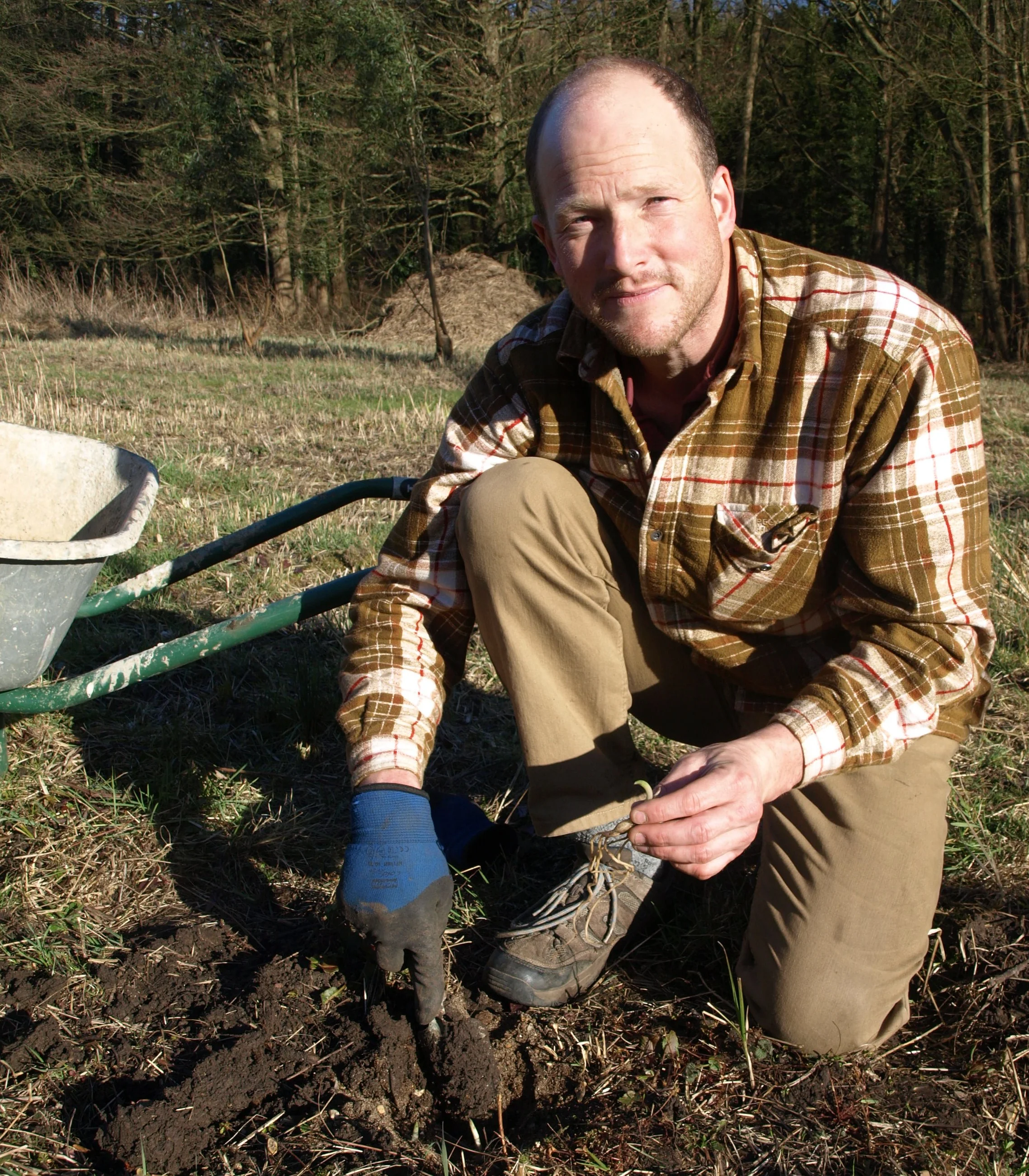 Orchid Meadow inaugural Tuber Planting - 07.03.15.JPG