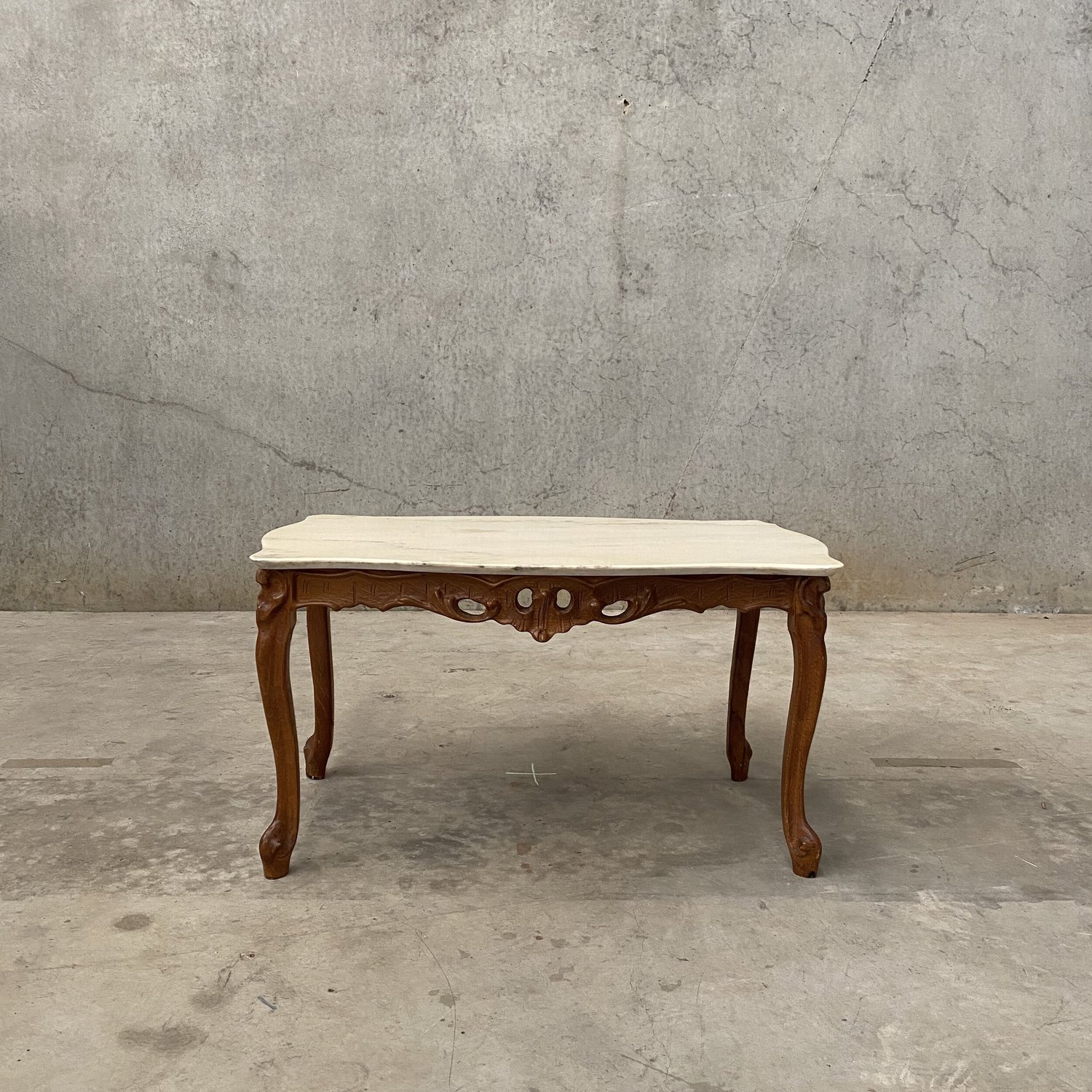 VINTAGE COFFEE TABLES — One Big Day Event Hire | Melbourne