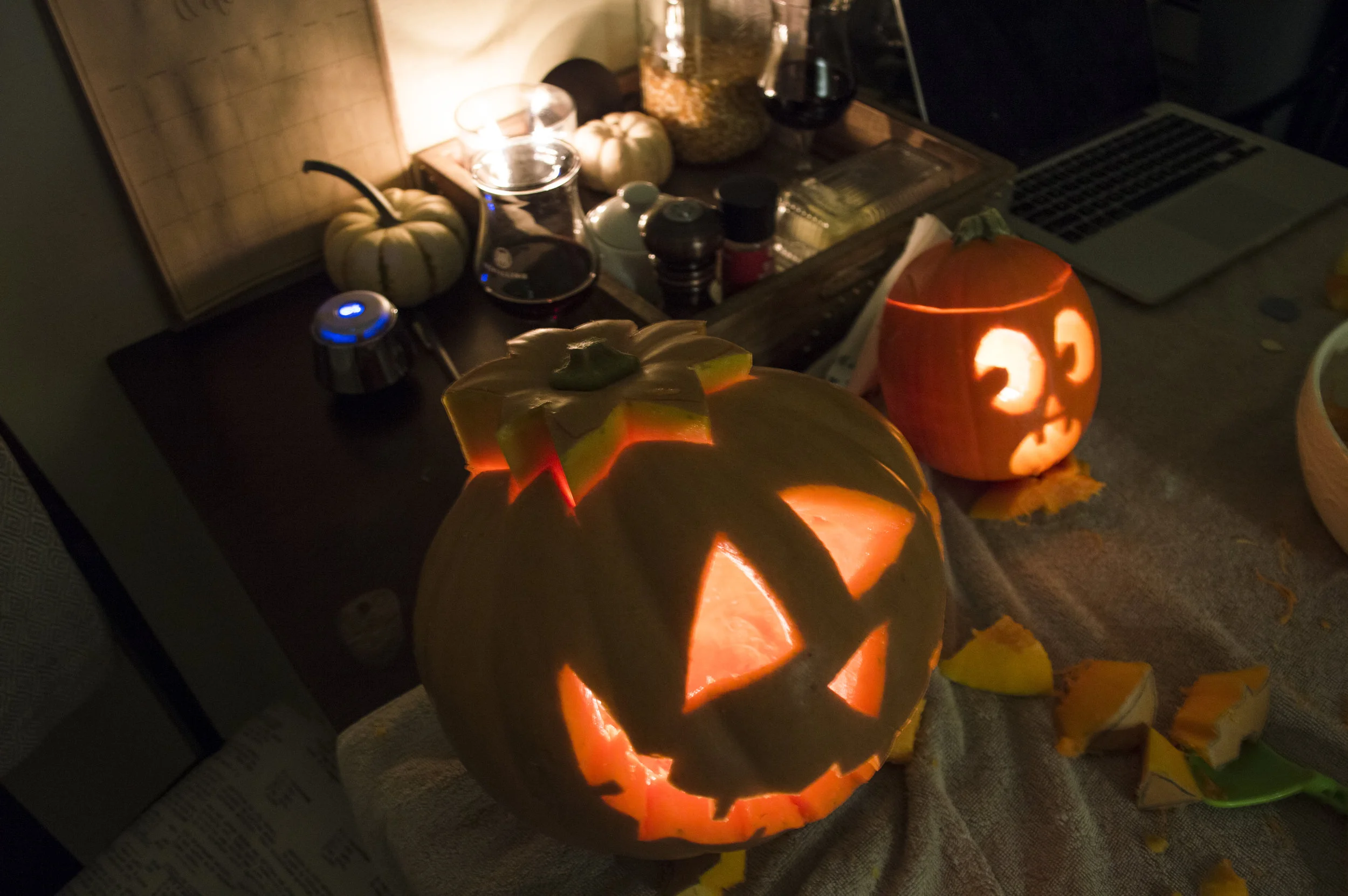 look how cute cian's lil pumpkin is!!