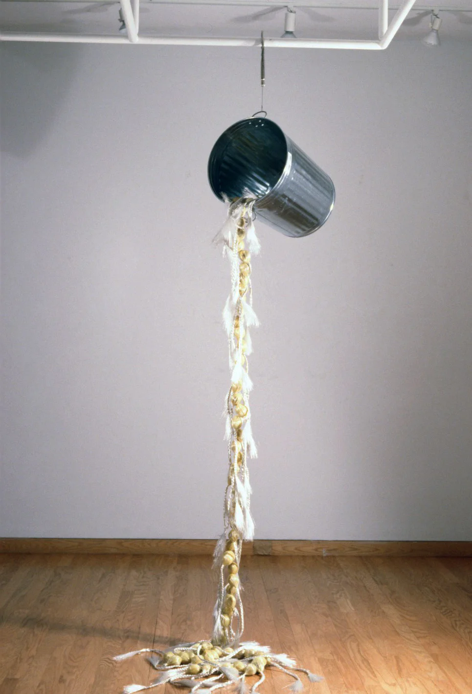 String of Pearls 1997 aluminum and fiberglass 100 X 17 X 17"