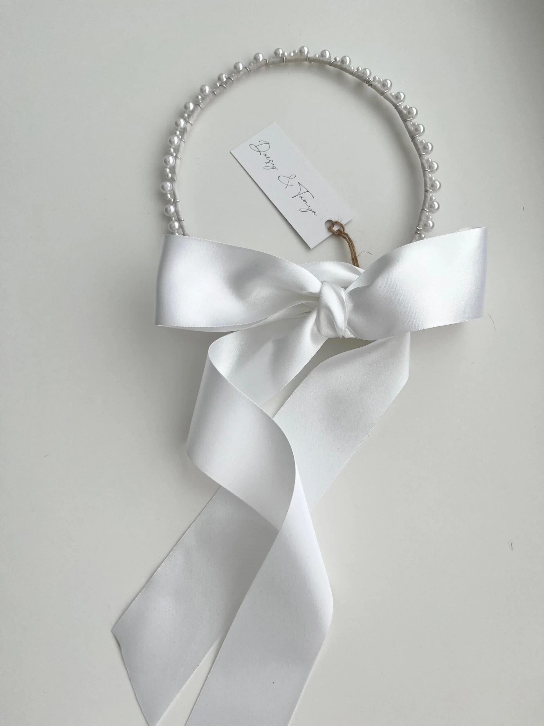 DFCAE5CA-F9B6-4702-BAA7-93AC21006615