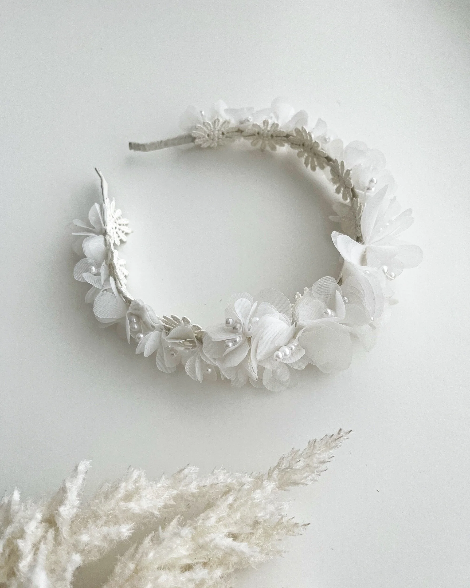 E85EB00F-66F5-4A9D-87CC-A7EF02393C5B