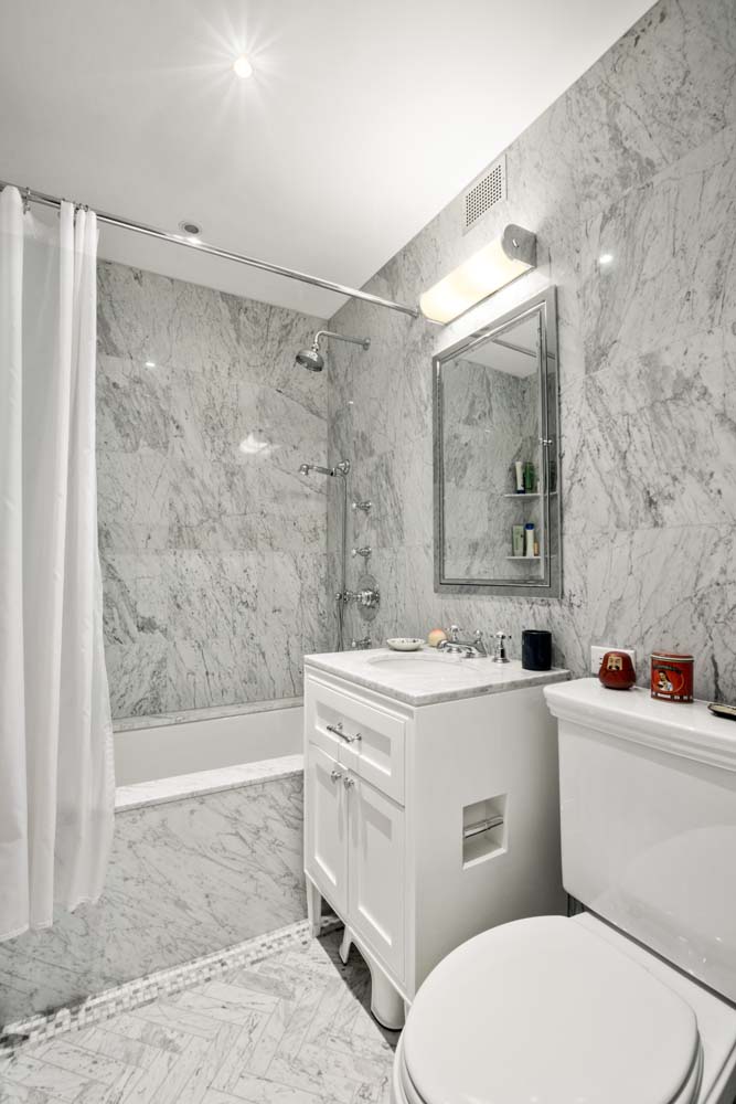 One Fifth Avenue Apt. 10D 2nd Bathroom