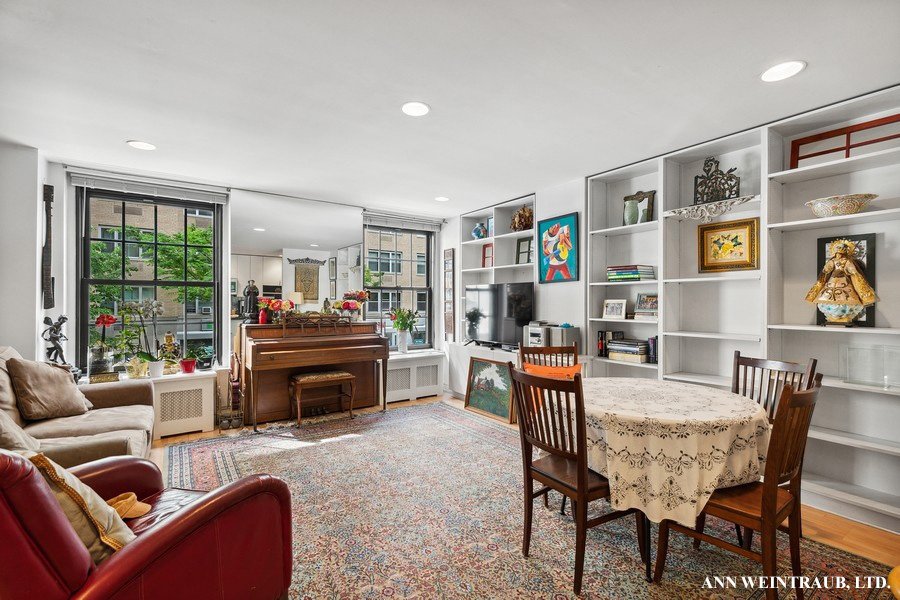 1_1FifthAve_Apt2B_LivingRoom.jpg