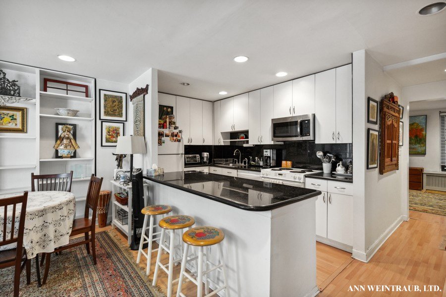 2_1FifthAve_Apt2B_Kitchen.jpg