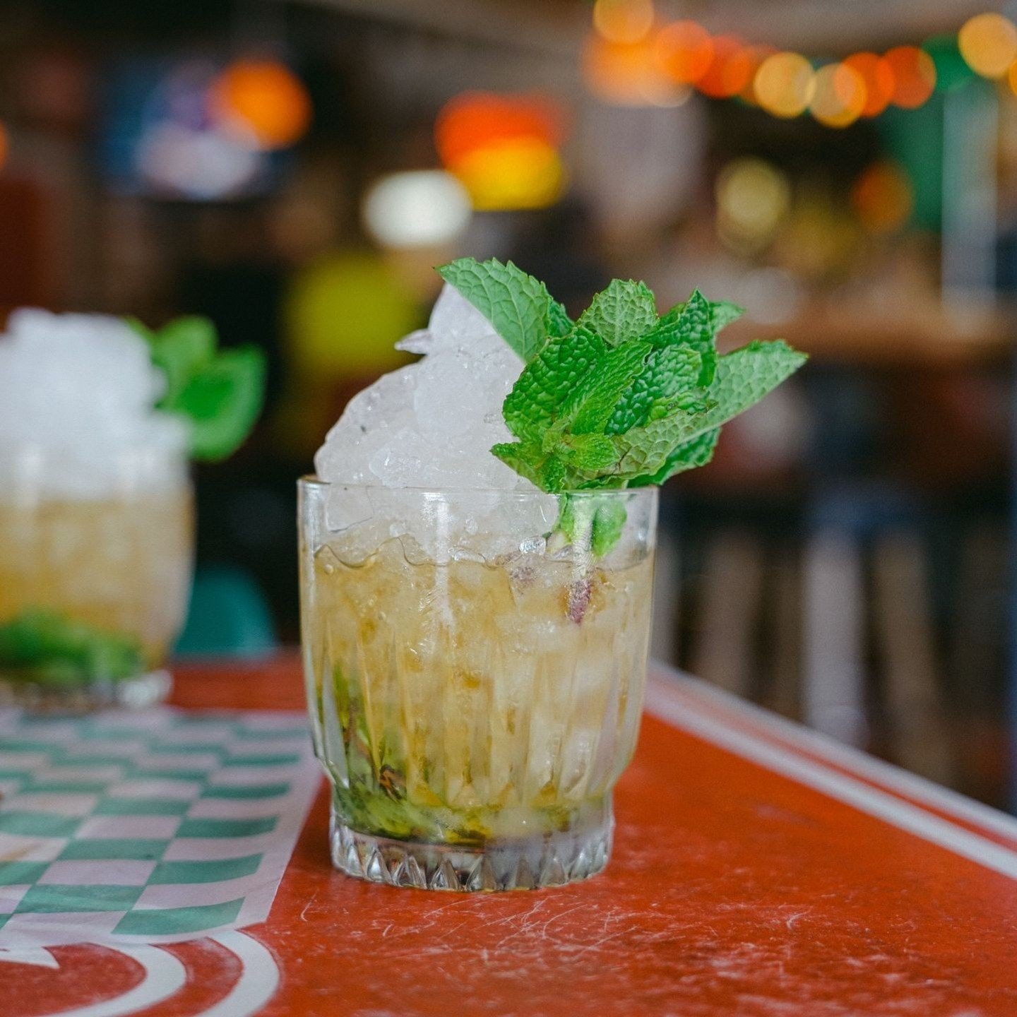 We make a mean mint julep, and you already know about those margaritas. Take it EZ with us this weekend. Swing by on Saturday to watch the Kentucky Derby and drop in on Sunday to celebrate Cinco de Mayo!⁠
⁠
📸: @mikahdanaephoto