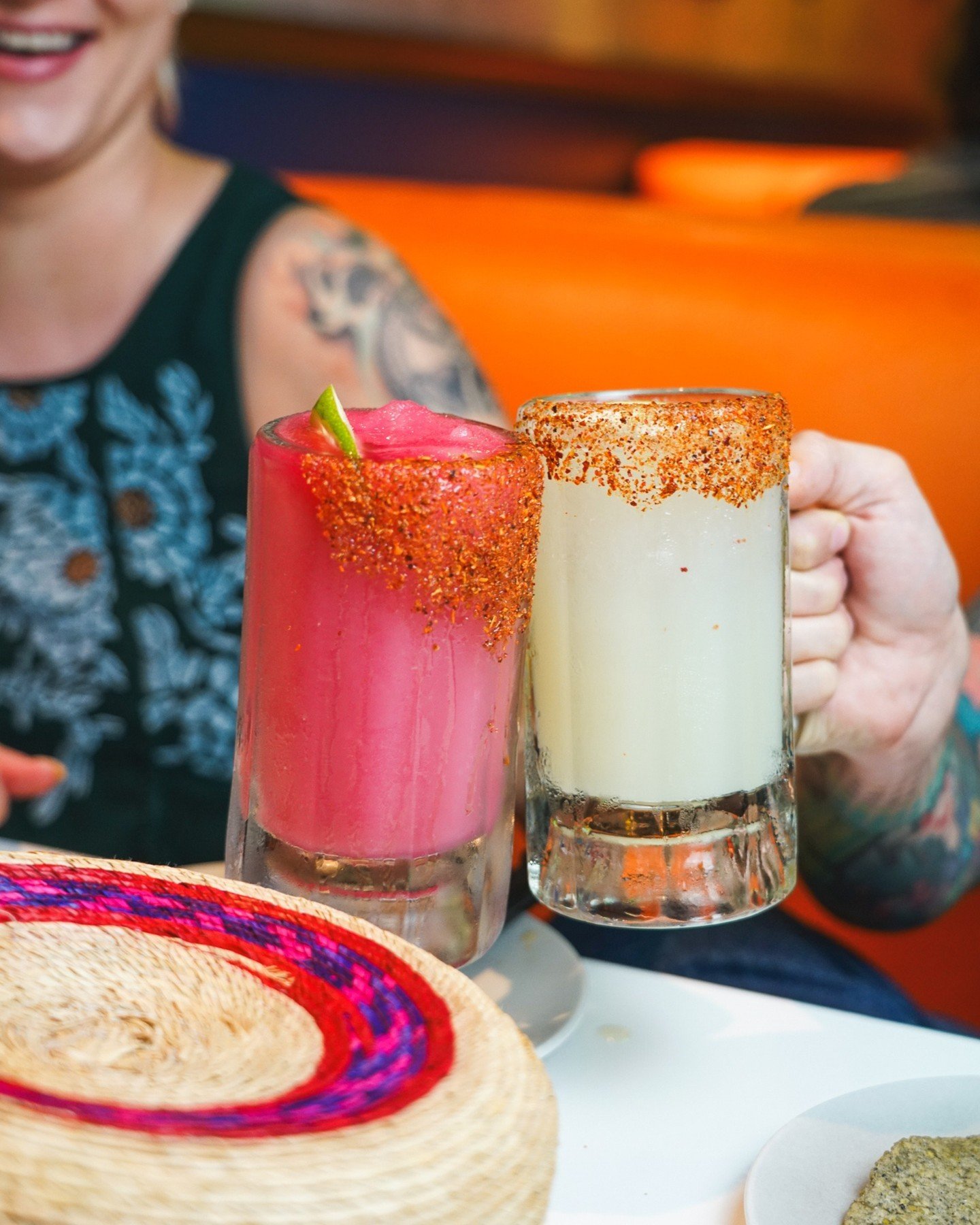 Cheers to you, and cheers to half-priced fajitas every single Tuesday. 🌵⁠
⁠
📸: @mikahdanaephoto