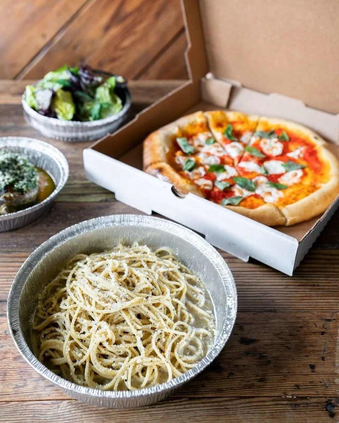 Houston freeze incoming. ❄️ Grab the essentials for a warm night in: dinner + a bottle of wine. ⁠
⁠
Online ordering opens at 5PM at the link in our bio.