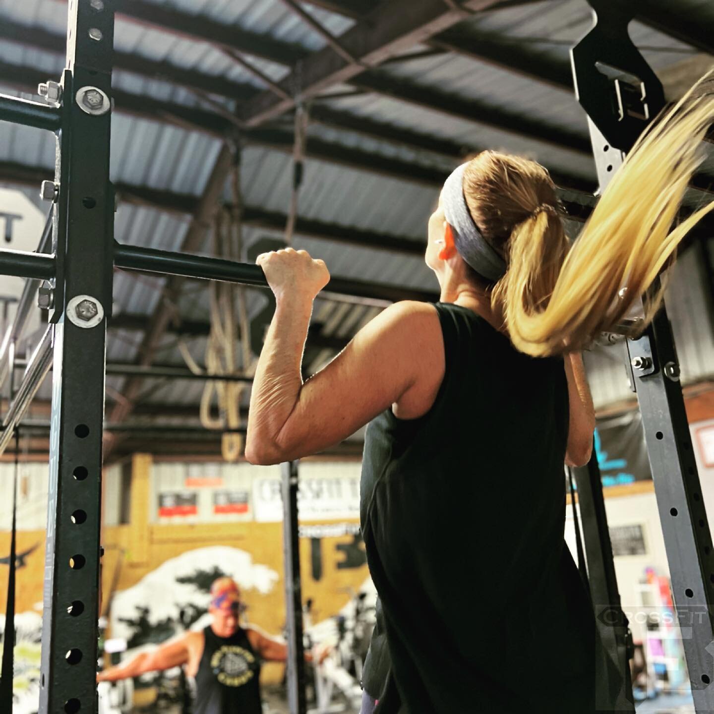 Pull-ups: the ultimate test of strength and determination! 💪🔥 Our members at CrossFit TFB know how to conquer this challenging exercise and elevate their fitness to new heights. Whether you're a beginner or a seasoned athlete, our expert coaches wi