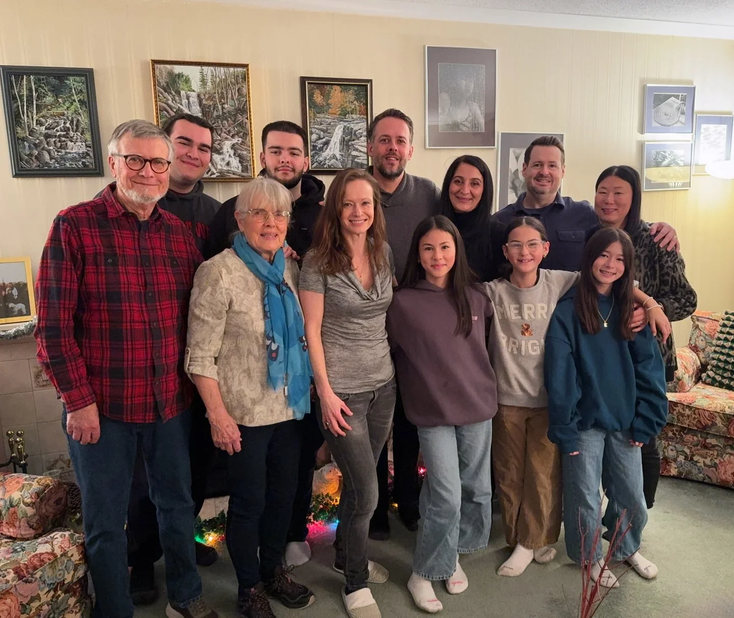Happy Holidays! ☃️
.
.
.
#merrychristmas #family #happyholidays #grateful