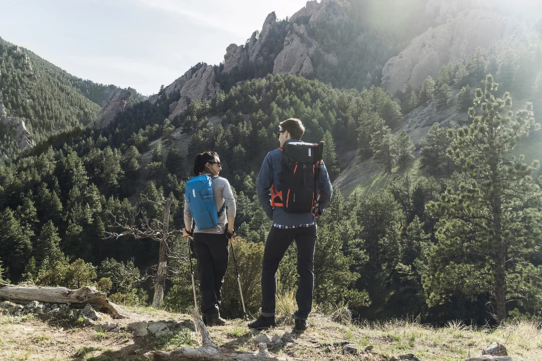 Thule_AllTrail_15L_25L_LS_Boulder_Landscape_3203734_3203741_04.jpg