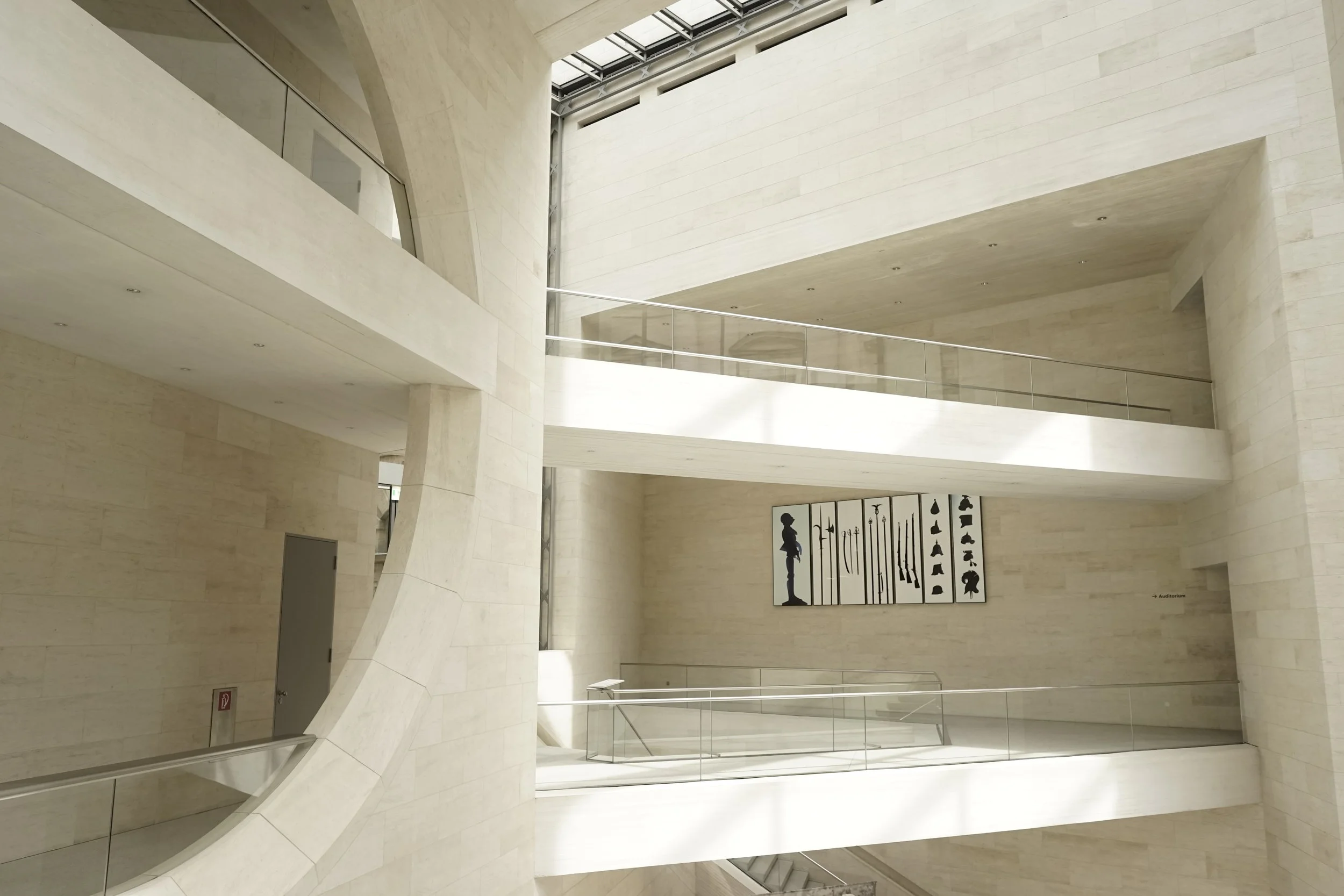 intersect / deutsches historisches museum, berlin &nbsp; &nbsp; &nbsp; &nbsp;