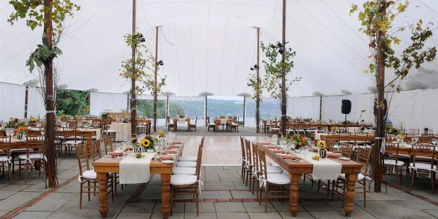Our Favorite Outdoor Wedding Venues in New York