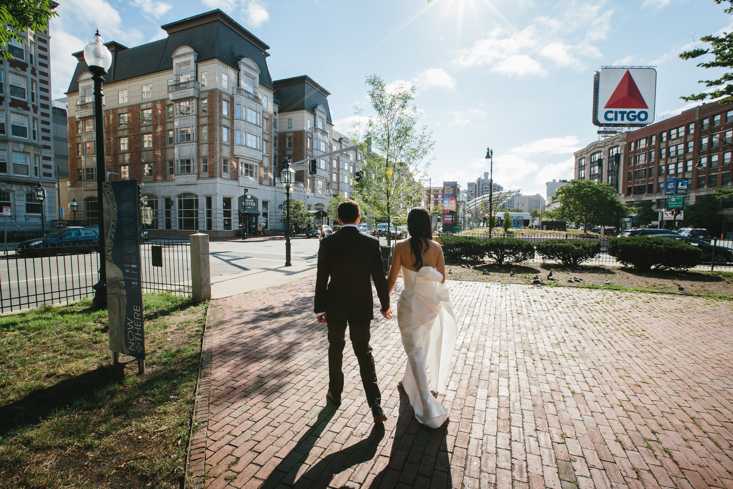 MODERN BOSTON WEDDING