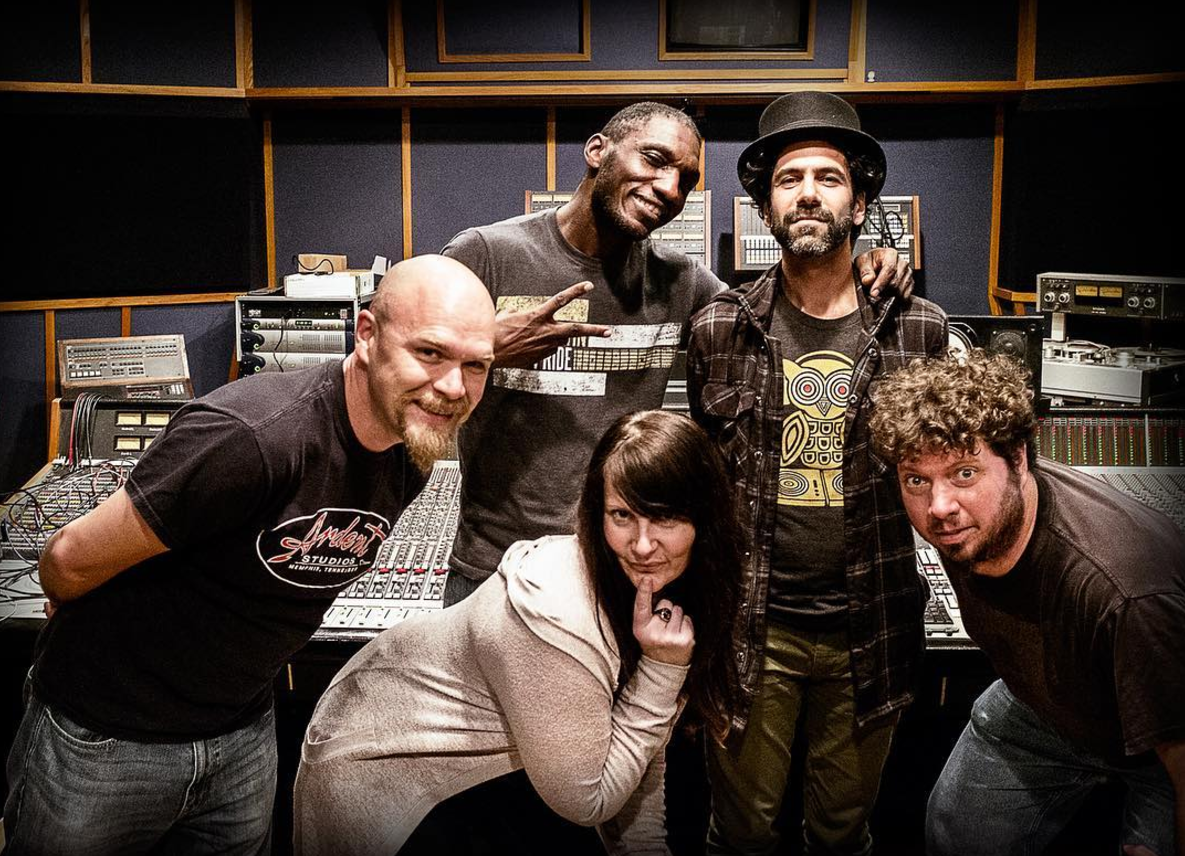 Studio B: Mike Wilson (engineer), Cedric Burnside, Mona Ables, Brian Jay, and Adam Hill (engineer). ©AlexanderKoffler