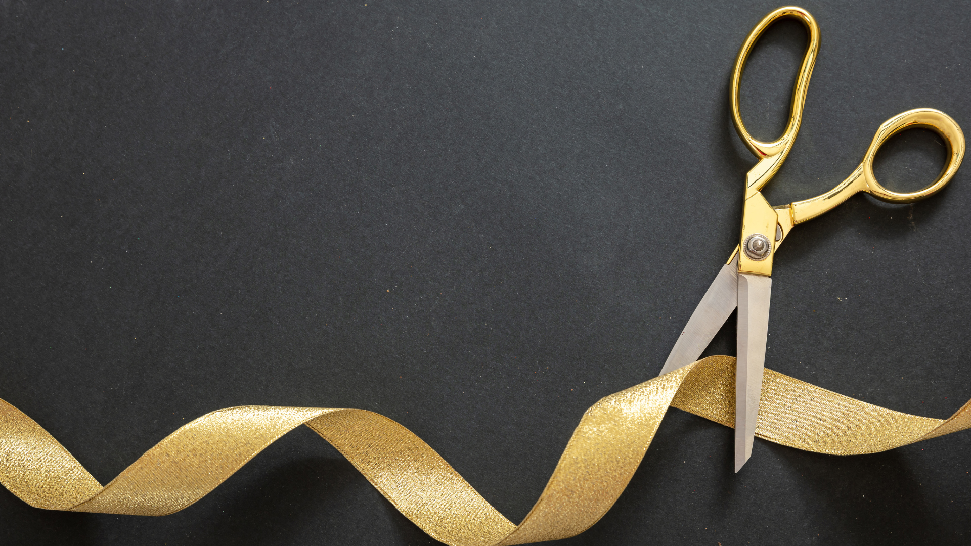 Vino’s Grand Re-Opening 