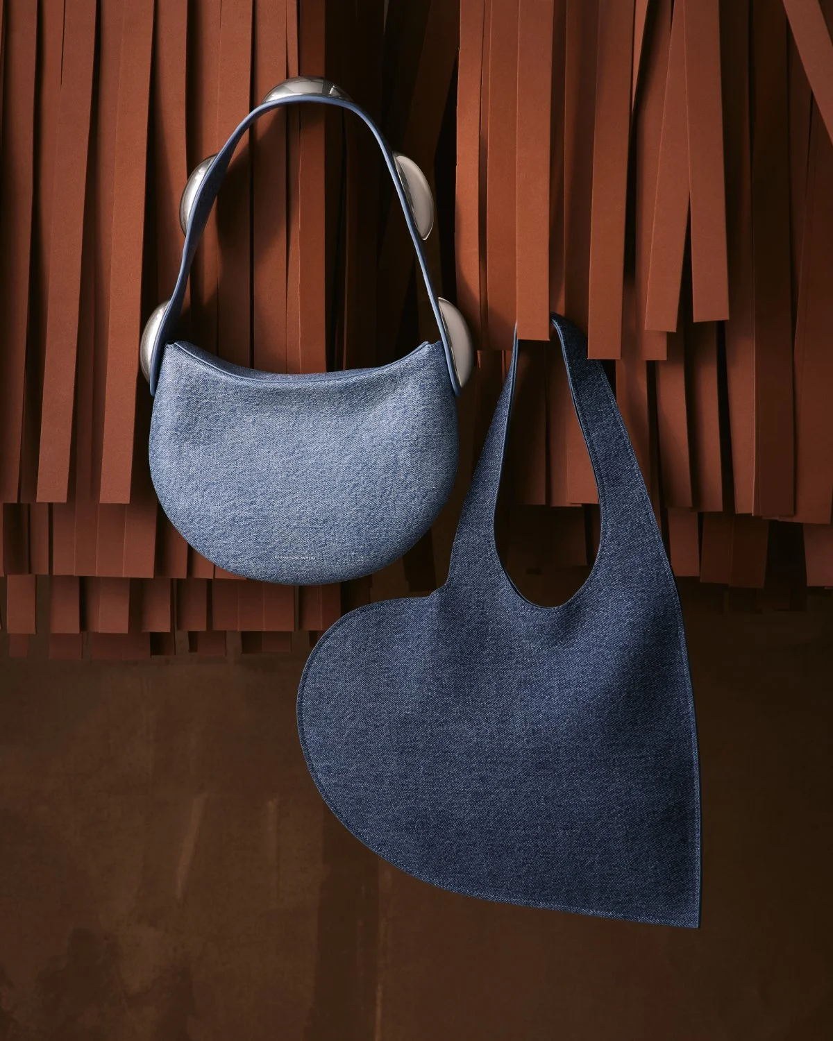 04-007_Winter Women’s Must-Have Accessories_socialcrop04.jpg