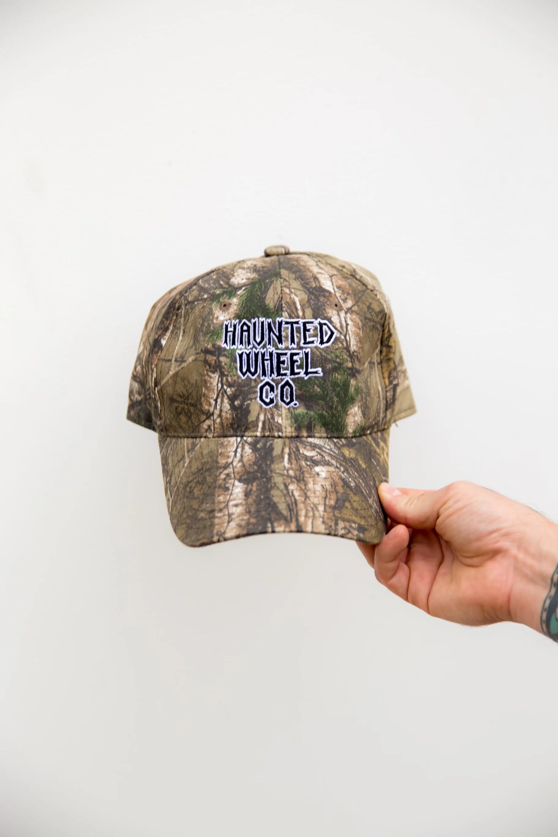 photo-09252024-HAUNTED-realtree-hats-8.jpeg