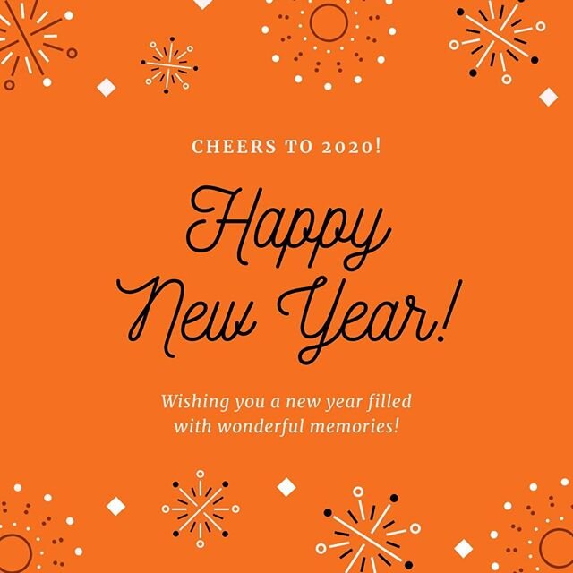 We look forward to sharing this new year with you and yours!🥳
#newyear
#blessings 
#hunt
#birddogs
#shootingrange
#guestranch
#huntclub
#flyingjranchok