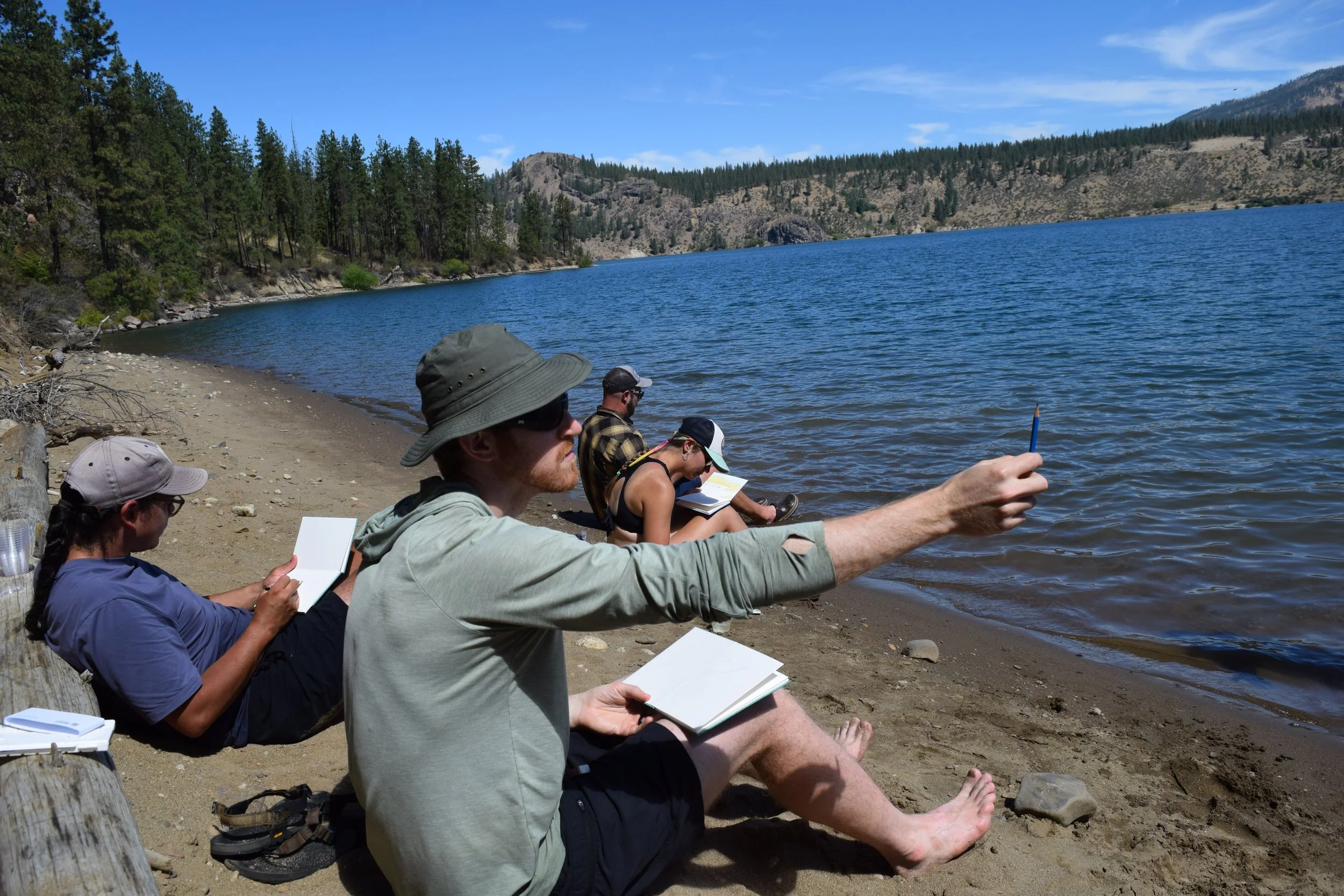  After the lesson, we tried our hand at plein air painting! 