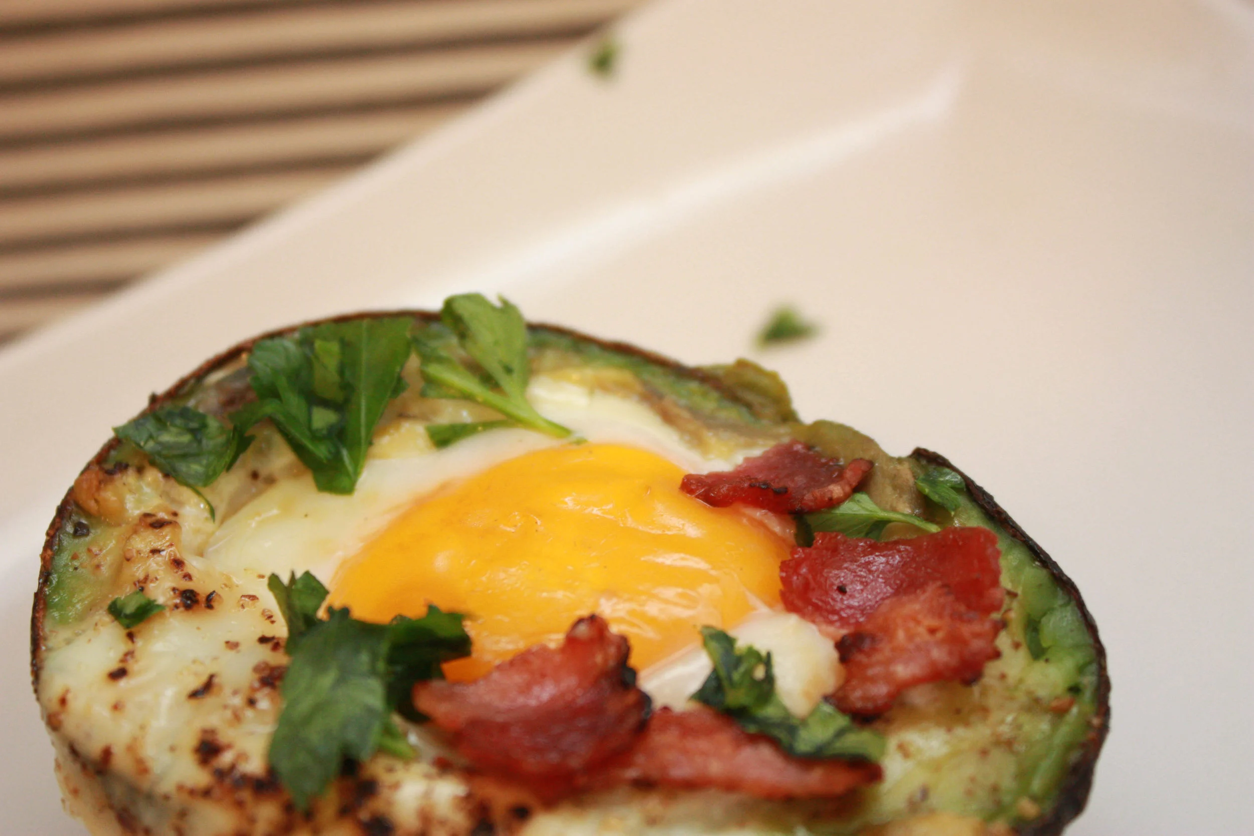 Easy Avocado Egg Cups