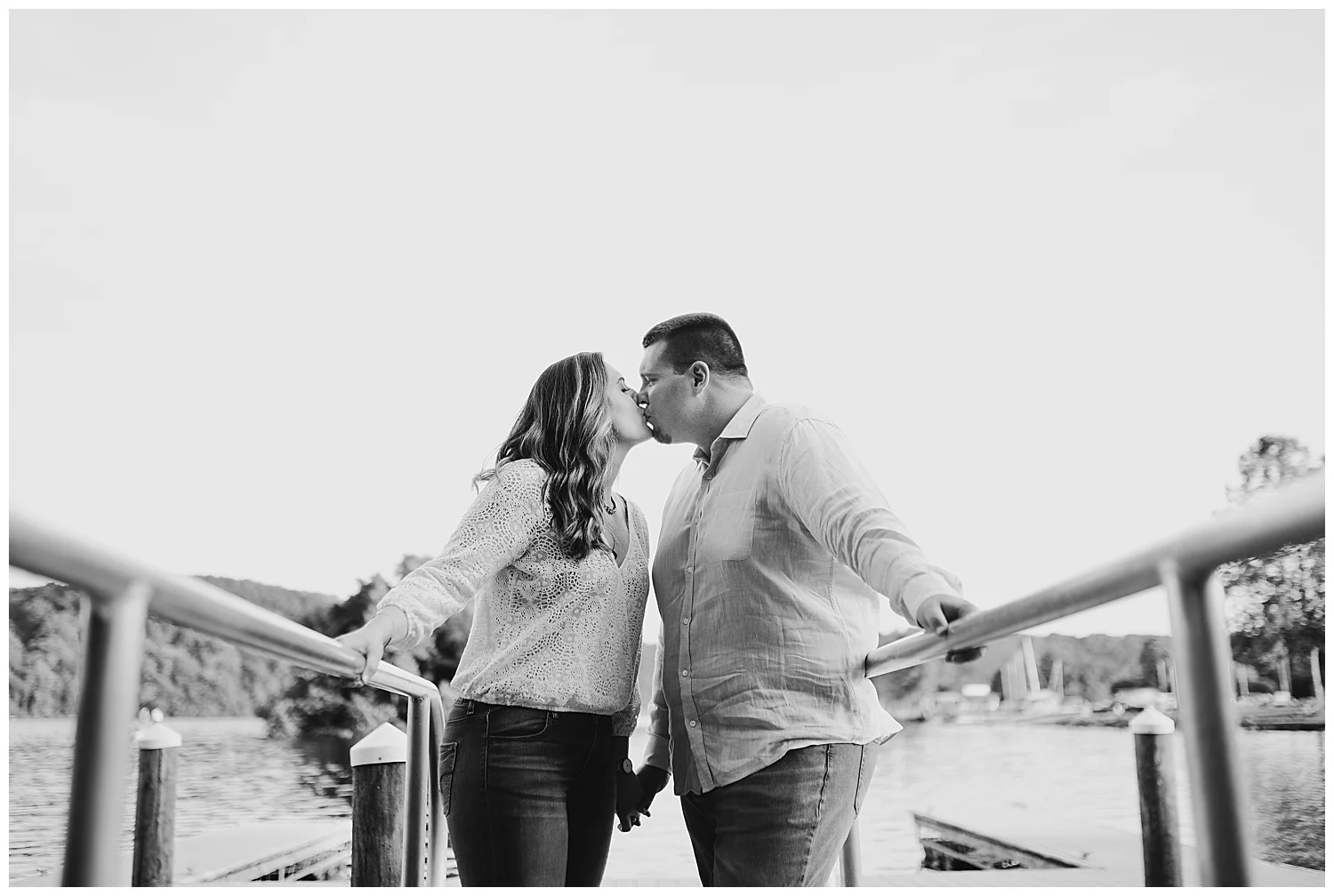 claytor-lake-va-engagment-session.jpg