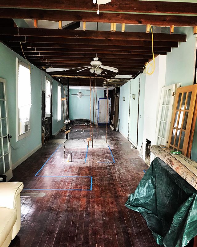 Space planning in freshly gutted  double shotgun conversion. Open floor plan 2blocks off #magazinestreet #shotgunhouse #neworleansarchitecture #renovation #historichomes