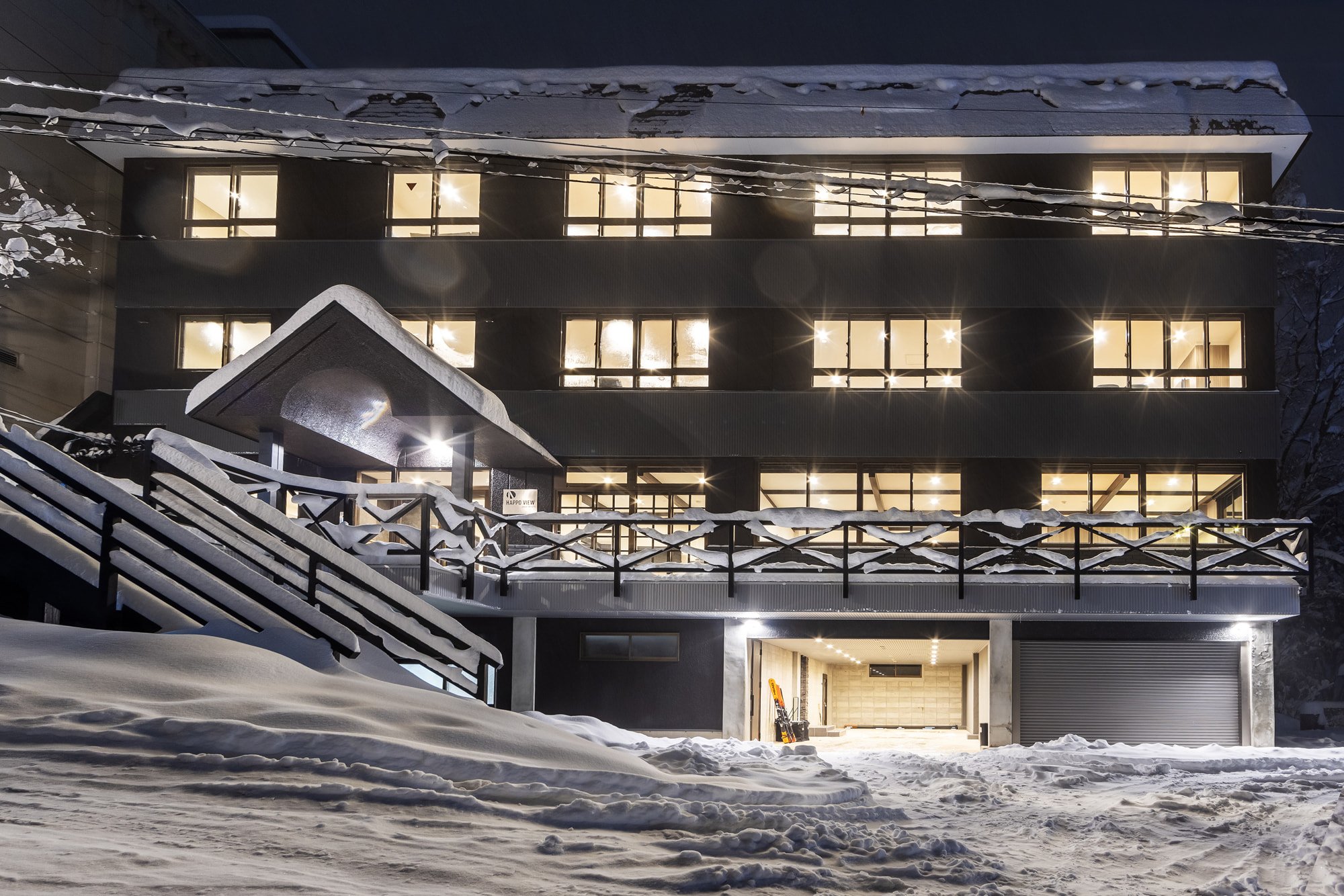 Happo View Apartments Chosen for its location just 100 meterswalk to the slopes of Happo-One, the main Gondola and Evergreen International Ski School, this property offers 6 newly built individual mountain apartments that cater to those who want t