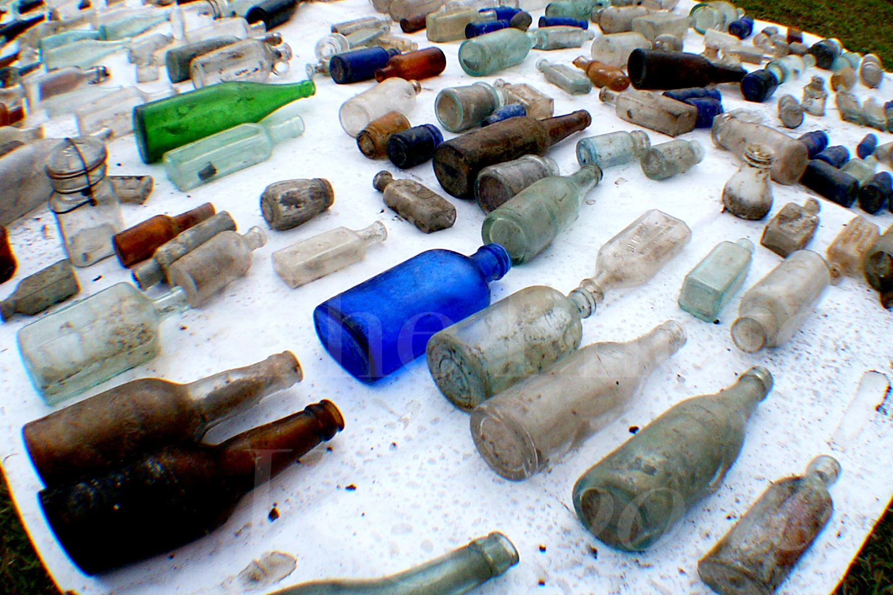 Bottles001.jpg