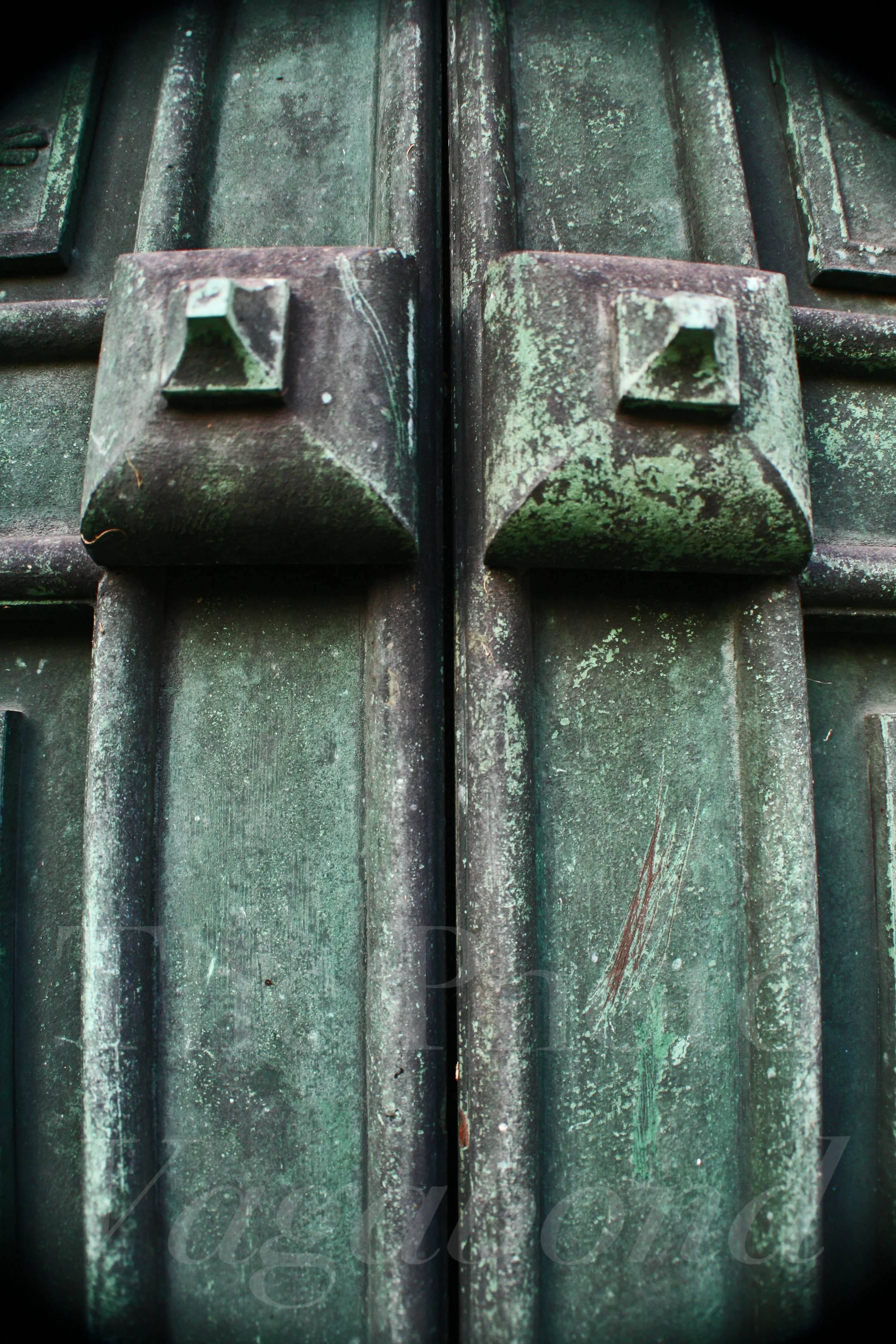Cemetery Doors031.JPG