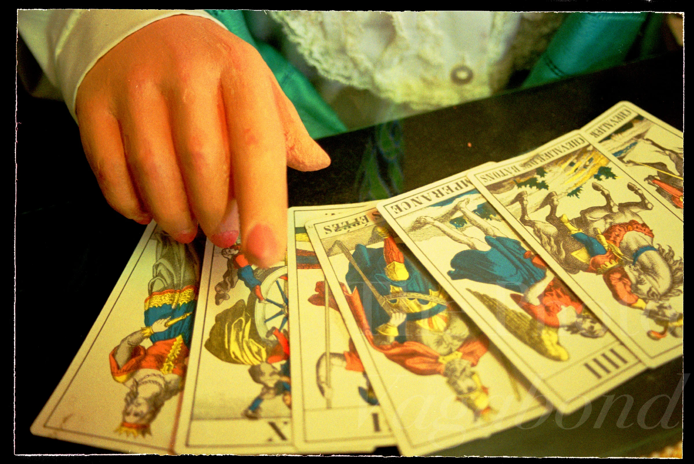 Hands021.jpg