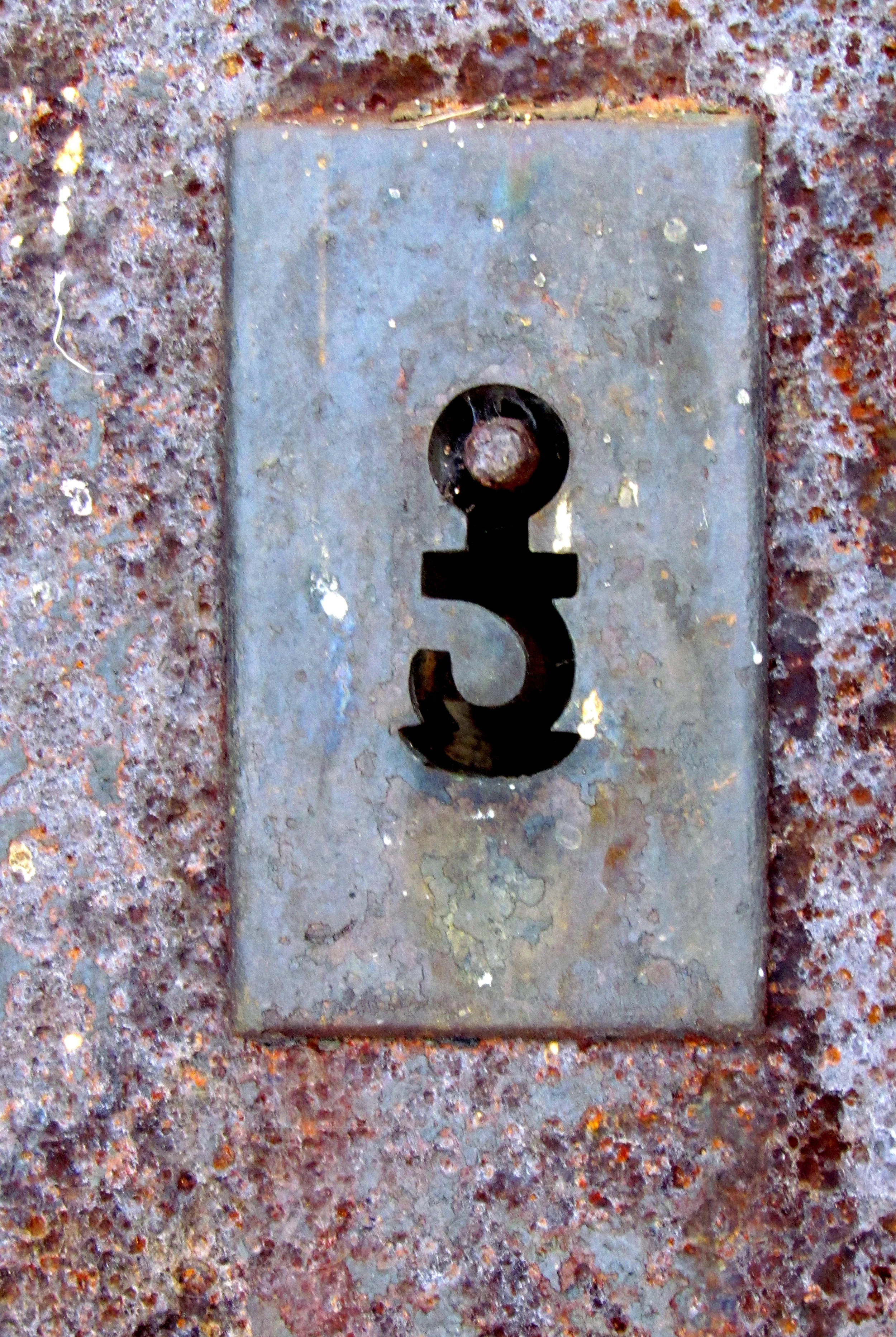 keys and holes004.JPG