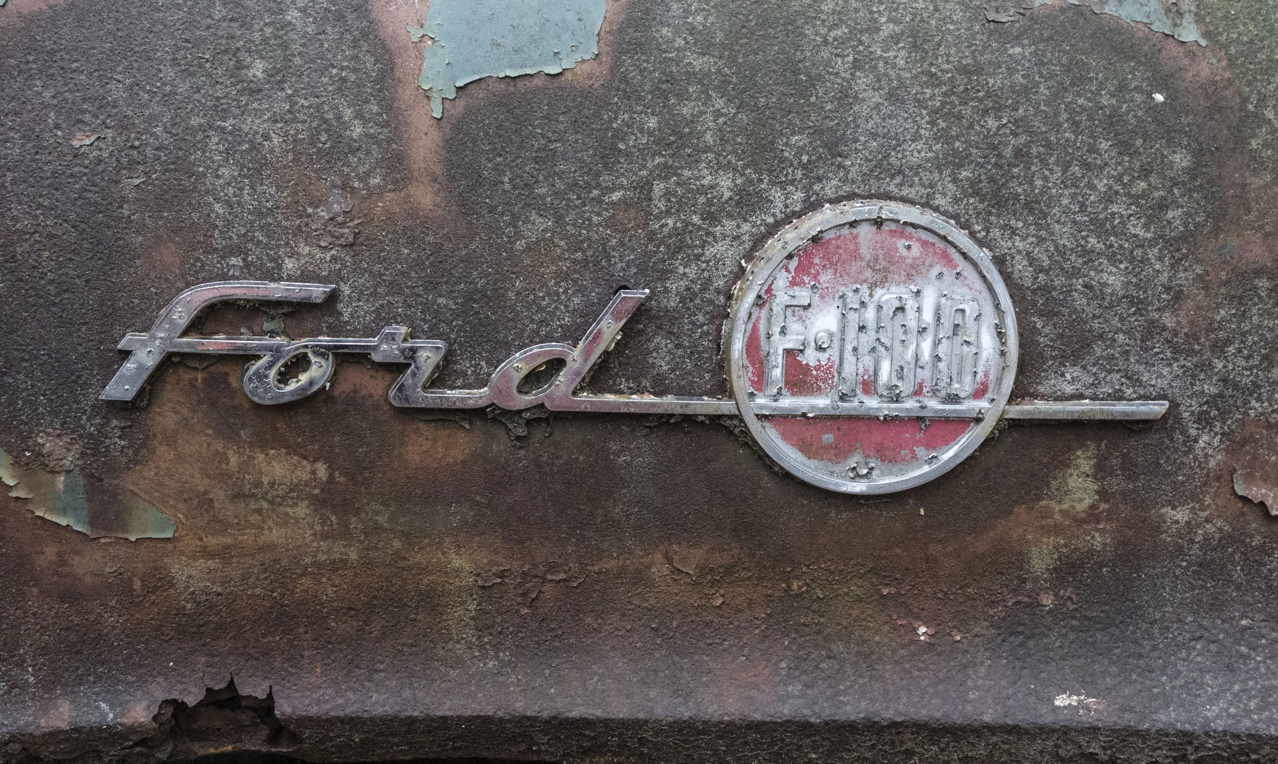 Ford F-100