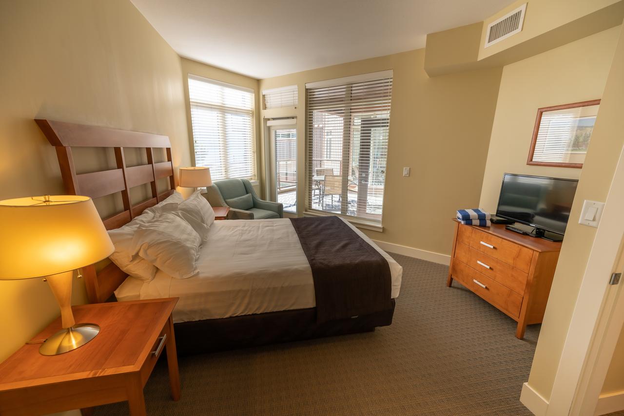 Suite 2.jpg