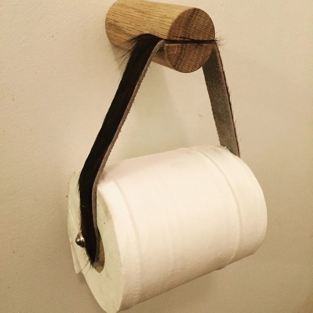 Toilet roll holder 1