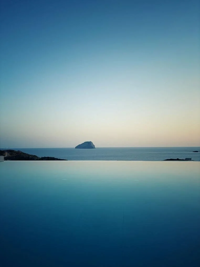 Holidayoga à Kythira avec Véro Coeman Darrou